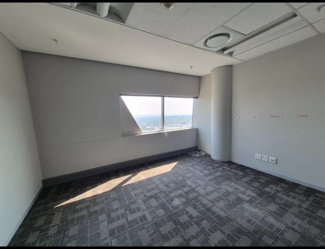 307M² OFFICE TO LET IN SANDTON CENTRAL